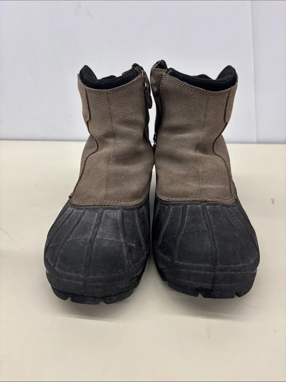 Columbia Men's Brown and Black Waterproof Snow Boots